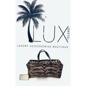 LUX ISLAND | FENDI Tiger Stripe Tote